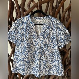 EUC. Sugarlips blouse.  Worn only two times.  It’s beautiful and cute! Size Xxl